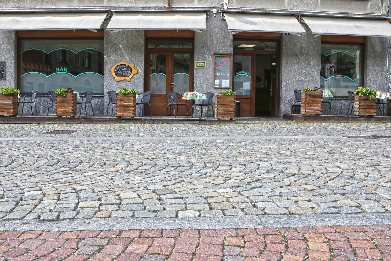 Albergo Gusmeroli Tirano Exteriér fotografie